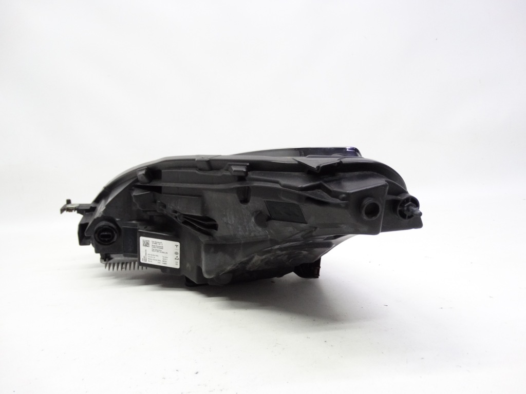 Tesla model y 20- model 3 рестайлинг  20-23 фара правый  full led 1514953-00-c Доставка