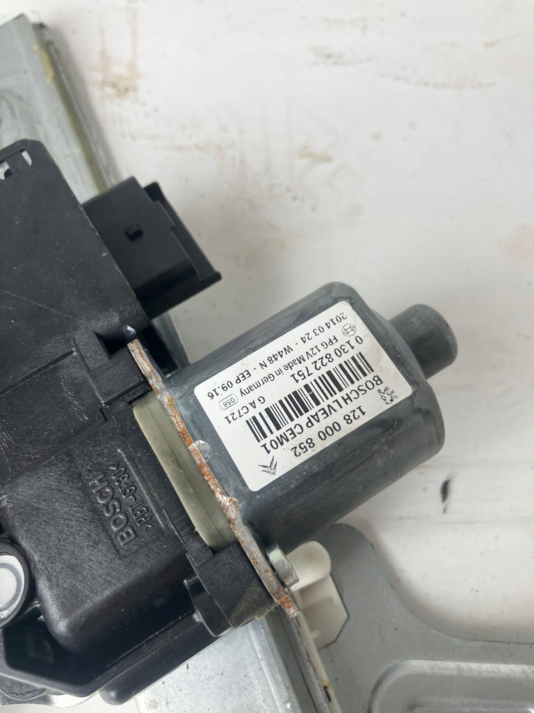 Підйомник скло лівий задній citroen c5 3 x7 седан 128000852 в Україні