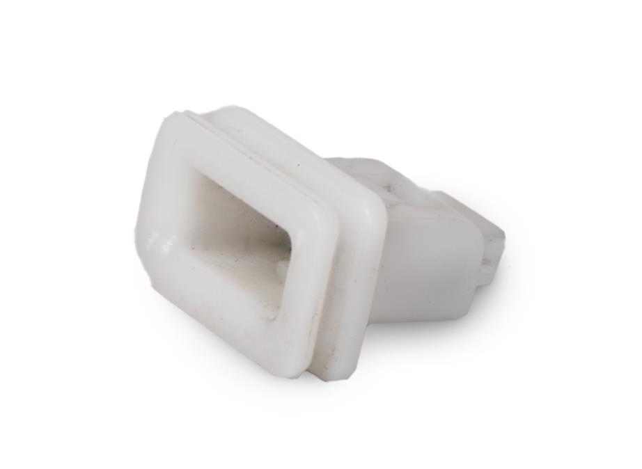 фото №1, Оригинальный clip volvo s40 8678010