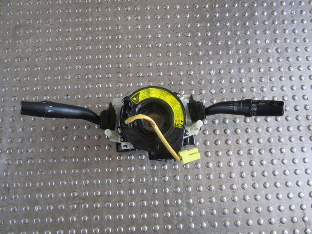 фото №1, Toyota sequoia 01 перемикач перемикачі + стрічка kpl