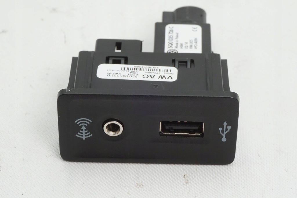 фото №1, Разъём port usb vw golf vii 13-- 5g0035222d