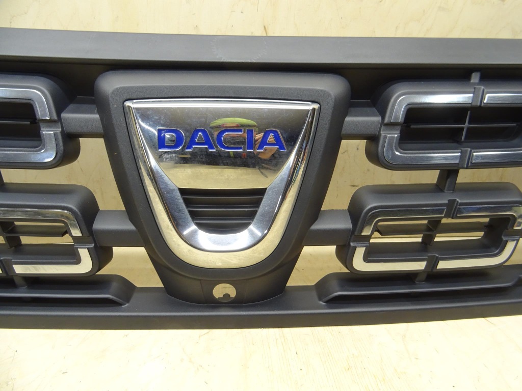 фото №4, Dacia duster ii решётка радиатора решётка радиатора 623109628r