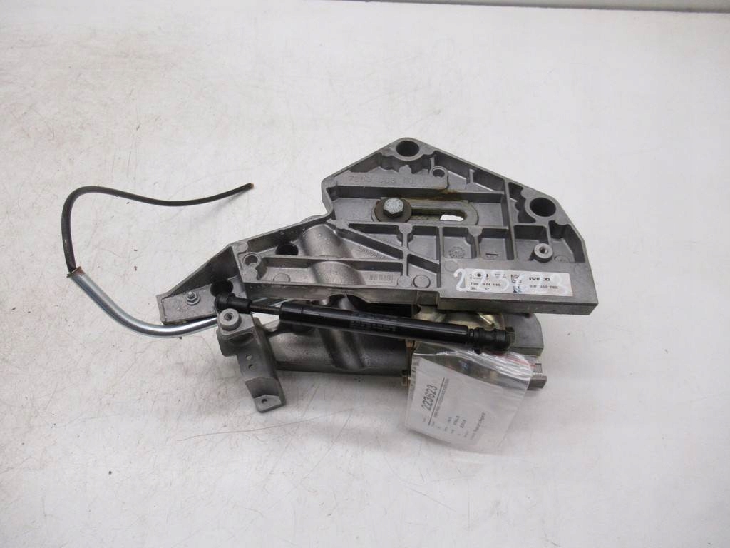 фото №4, Кронштейн кронштейн руля iveco stralis euro 5