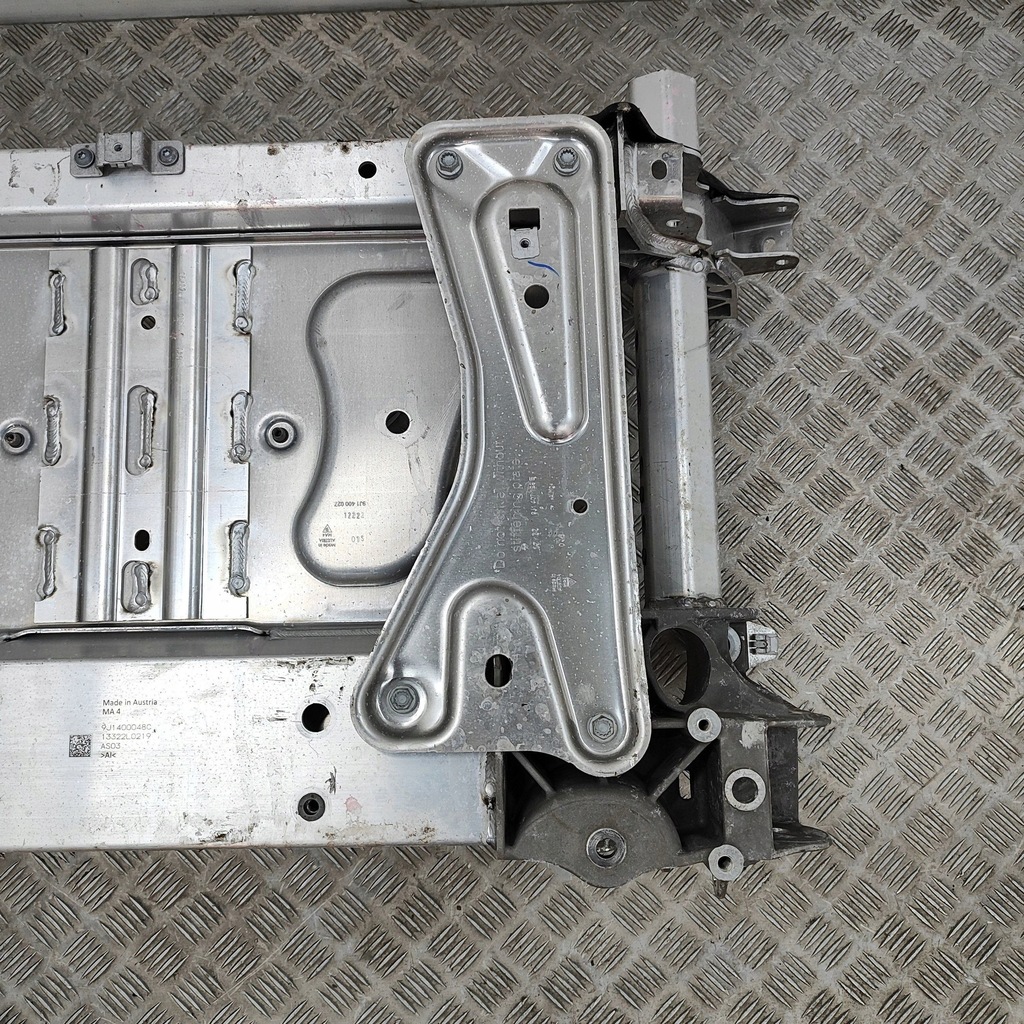 фото №6, Audi e-tron gt 2022 рама вспомогательная передняя