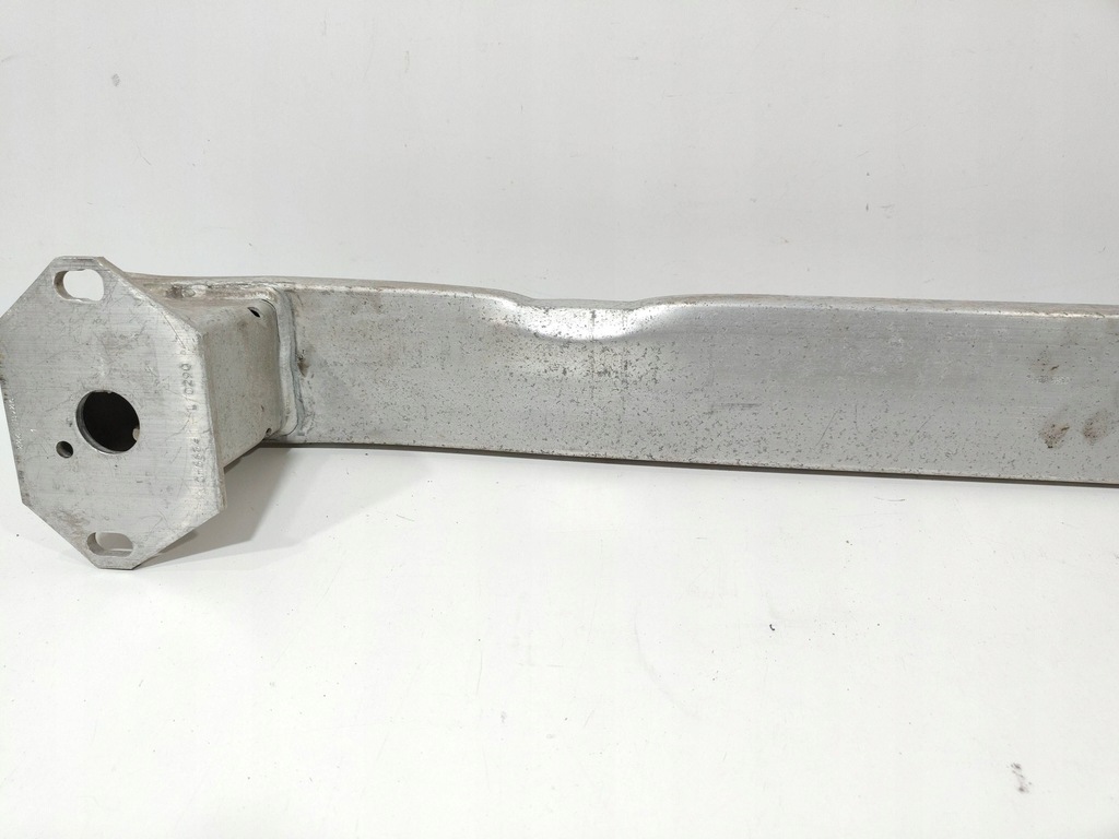 фото №13, Bmw x1 f48 балка бампера задняя