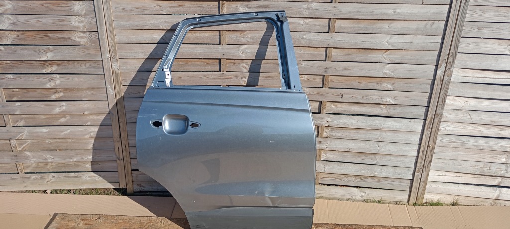 Дверей задній задні праве  opel crossland x 17-23rok 13467596 оригінал Ціна