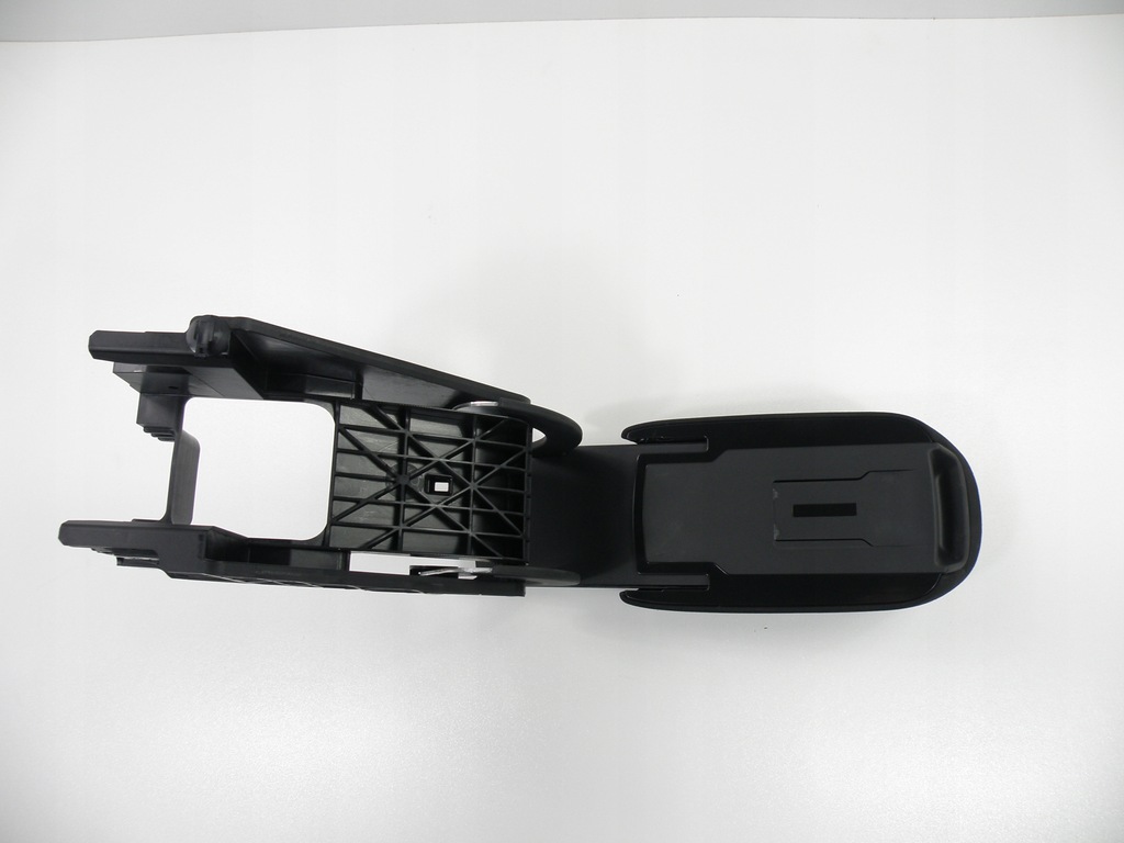 фото №9, Skoda kamiq подлокотник 654864207 rok 2020