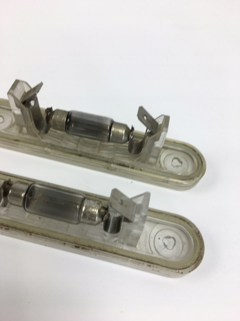 фото №9, Фонари освещение номерного знака регистрационный крышка багажника mercedes w124 1248200256