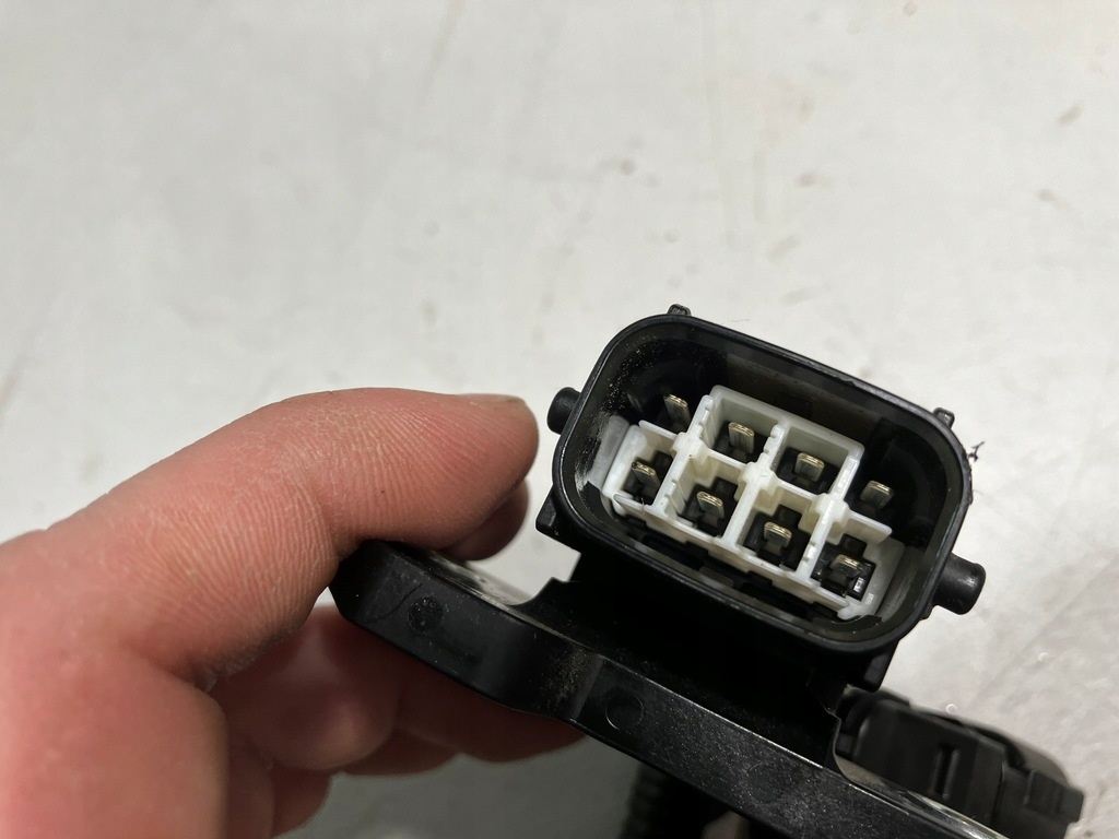 фото №7, Rav4 v camry viii гибрид электропроводка двигателя