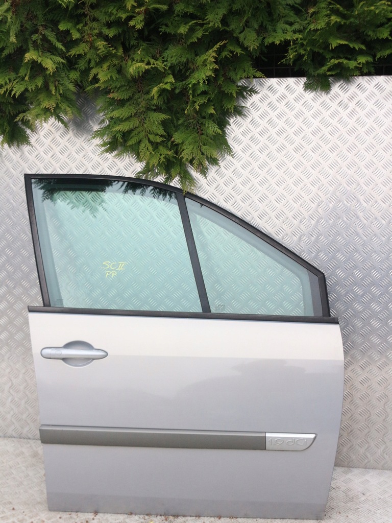 фото №1, Дверь правый перед renault scenic ii
