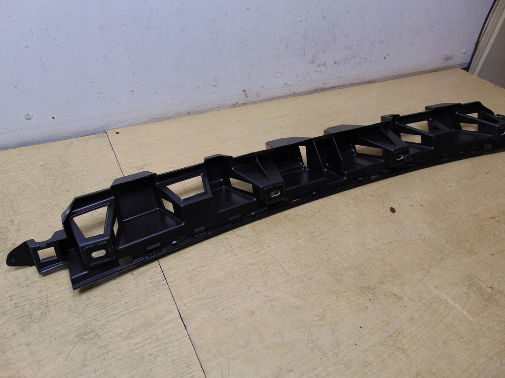 фото №9, Направляющая бампера задняя средний mercedes w166 gle новый