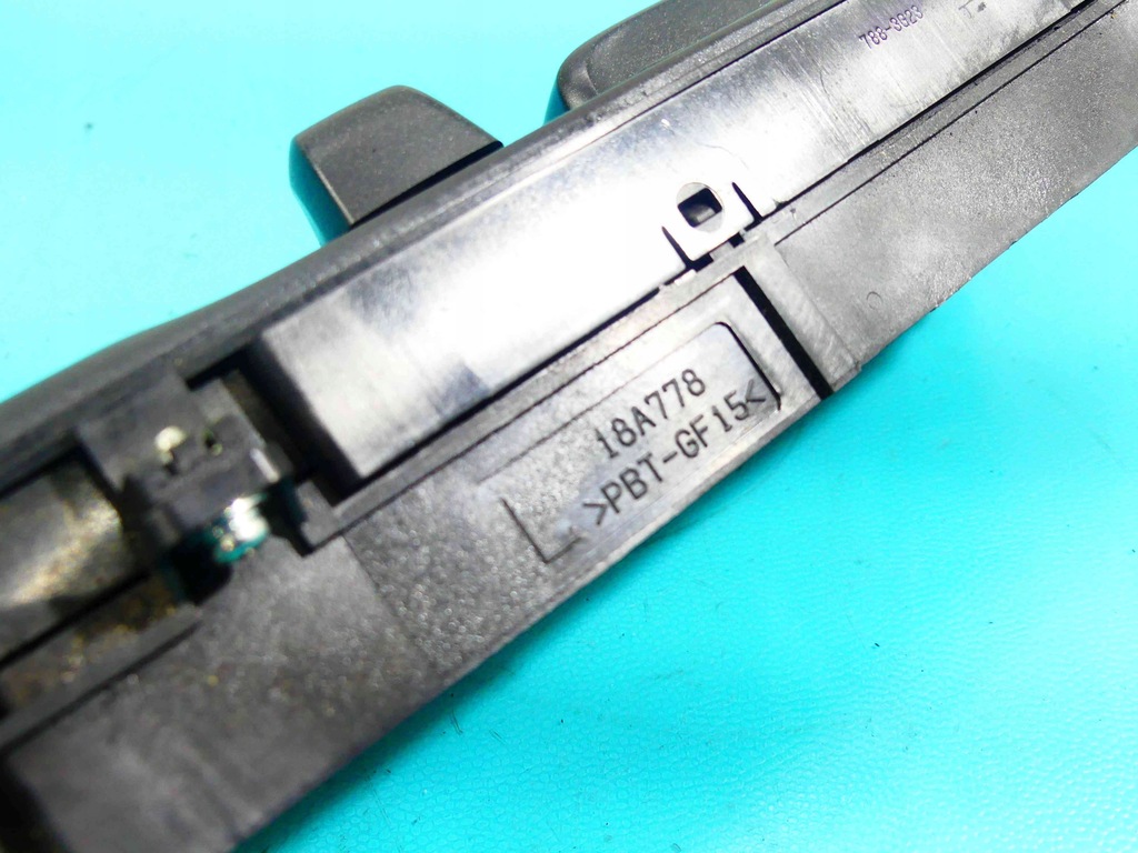 фото №9, Перемикач панель сидіння перед лівий lexus gs iv