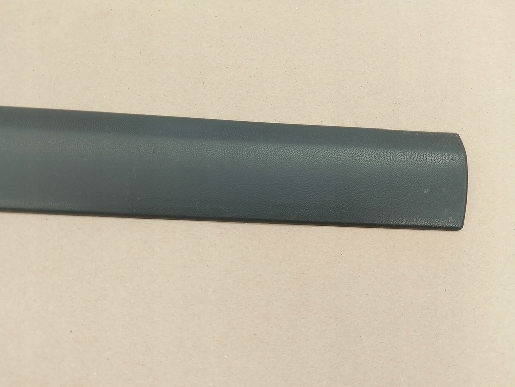 фото №7, Skoda fabia roomster молдинг дверь левая передняя перед левый