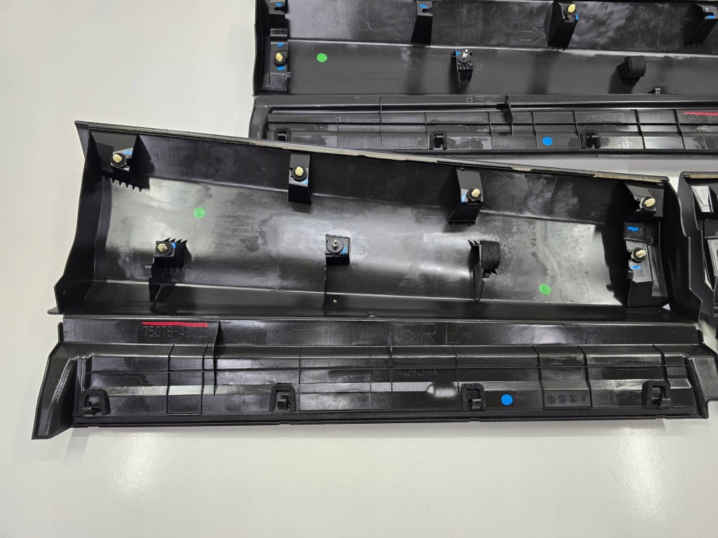 фото №12, Молдинг накладка двері toyota rav-4 iv lift 15- kpl накладки