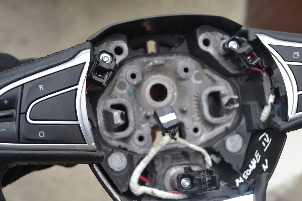 фото №10, Megane iv повітропровід шкіряний мультифункція 484005825r