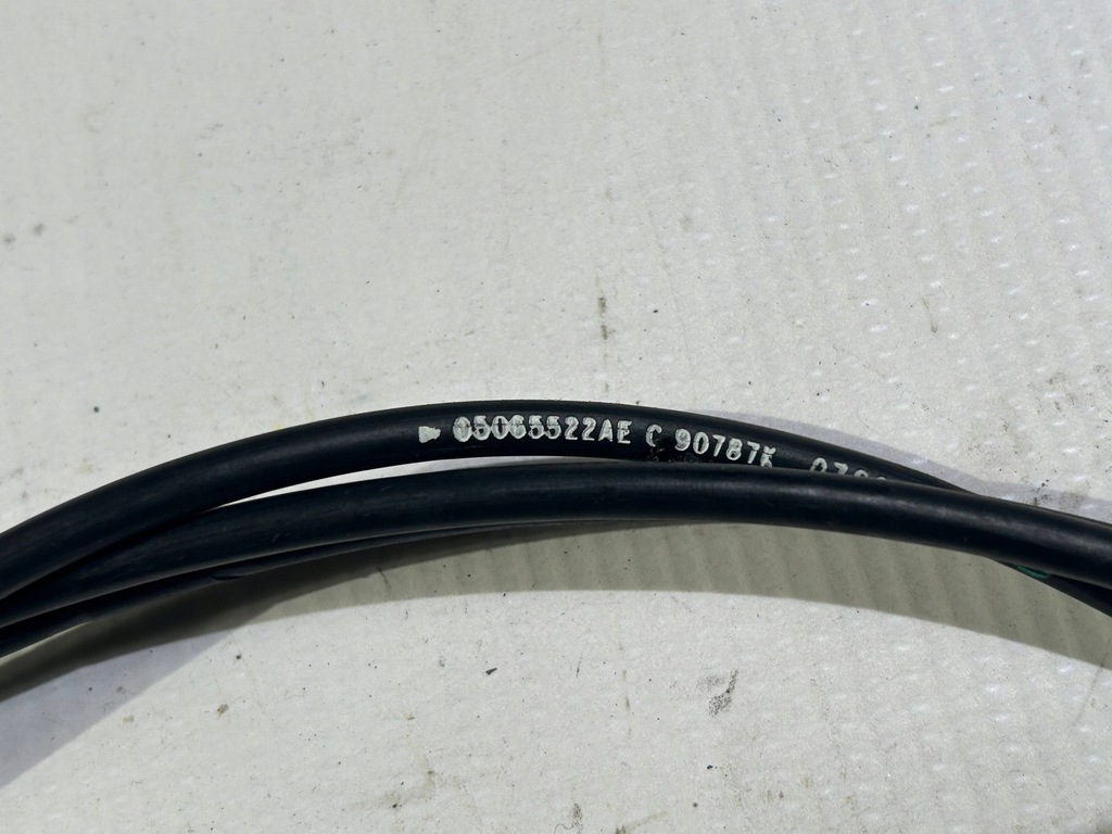 фото №6, Трос тяга открывания капот крышки dodge challenger 2008r-