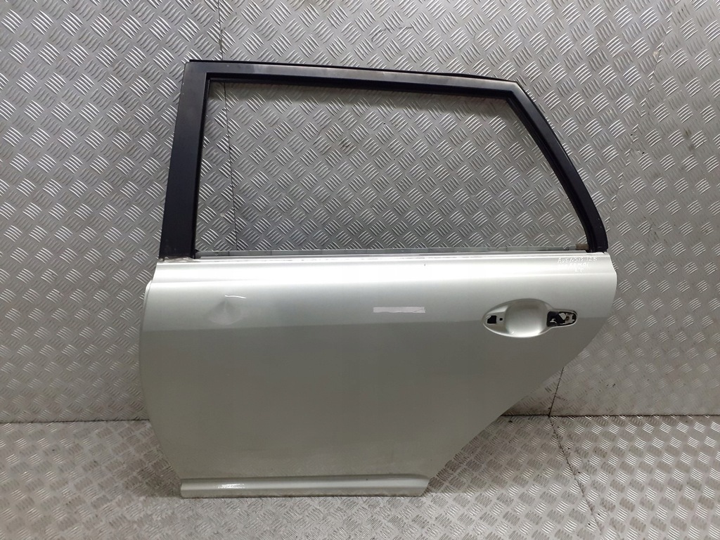 фото №1, Дверь левый задняя toyota avensis t25 1c0