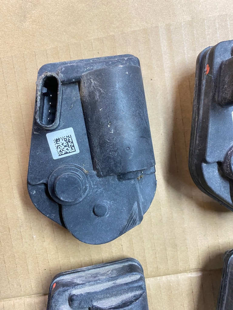 фото №8, Дроссельная заслонка актуатор выхлоп camaro ss 6.2 16-