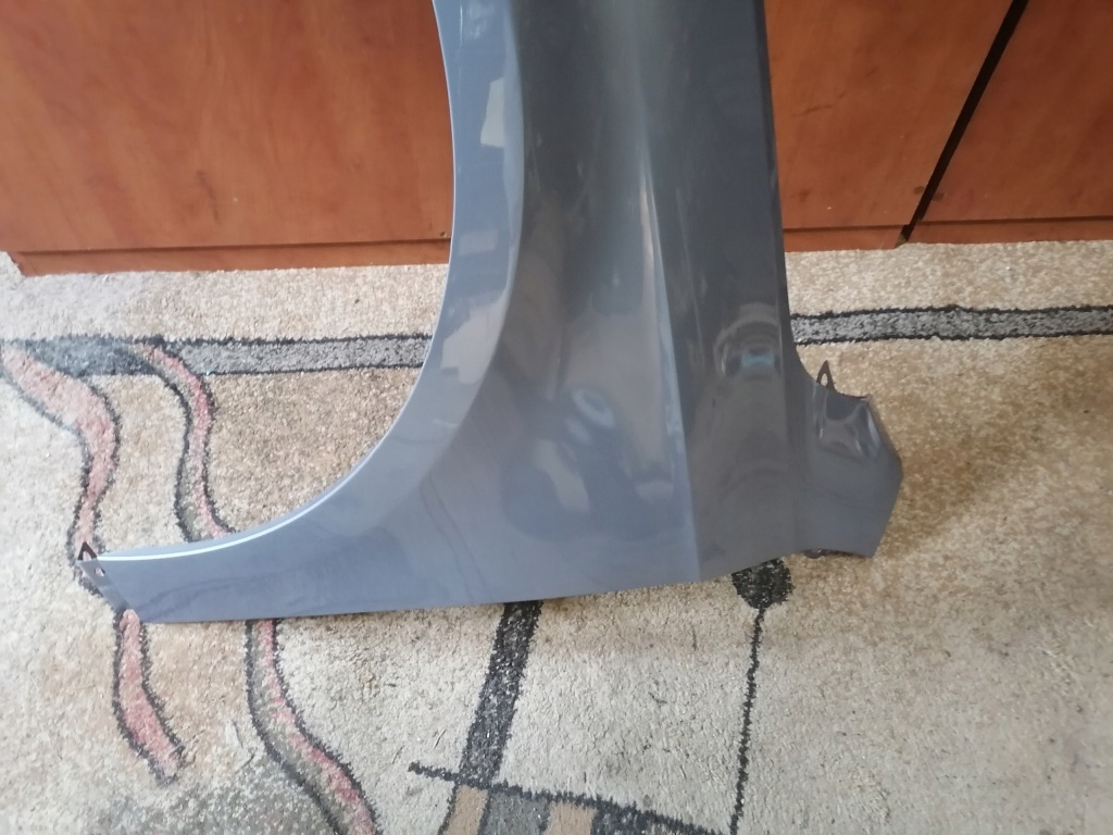 Купити Крило ліве volkswagen passat b7 lc7z