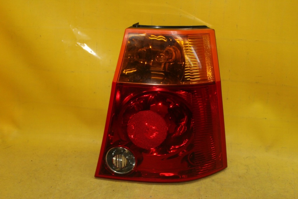 фото №1, Лампа правый задняя задняя pacifica i