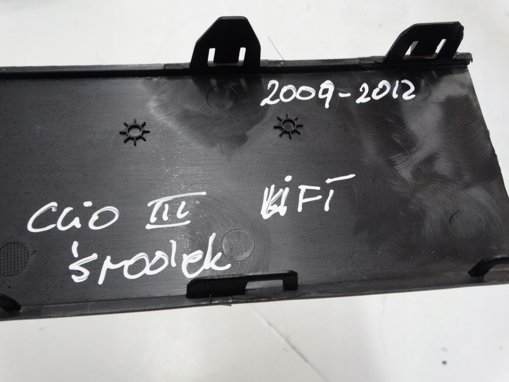 фото №8, Молдинг бампера середня renault clio iii lift