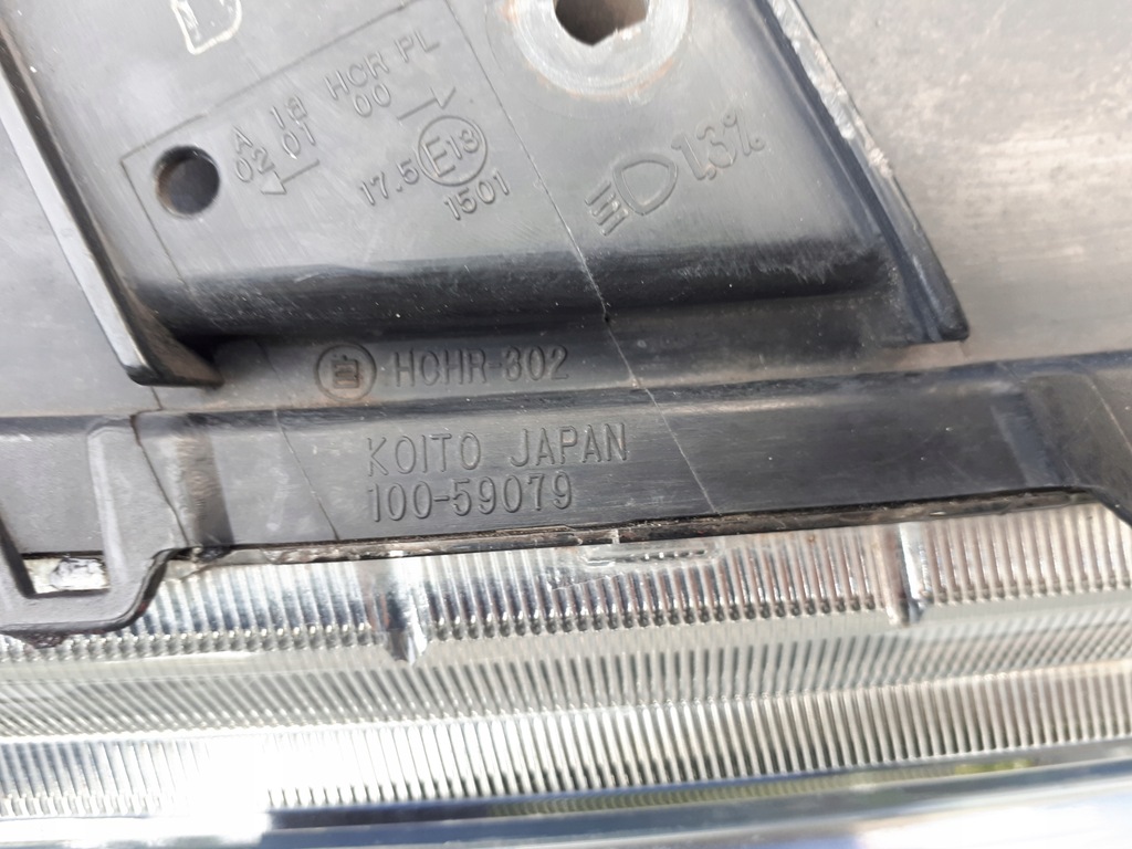 фото №12, Suzuki vitara 5d 06- 2006- фара лампа права