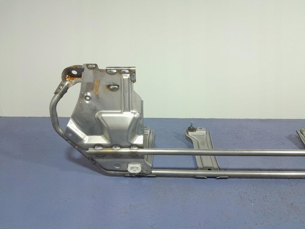 Toyota camry viii xv70 балка каркас кронштейн сиденье beteri аккумулятор задняя в Украине