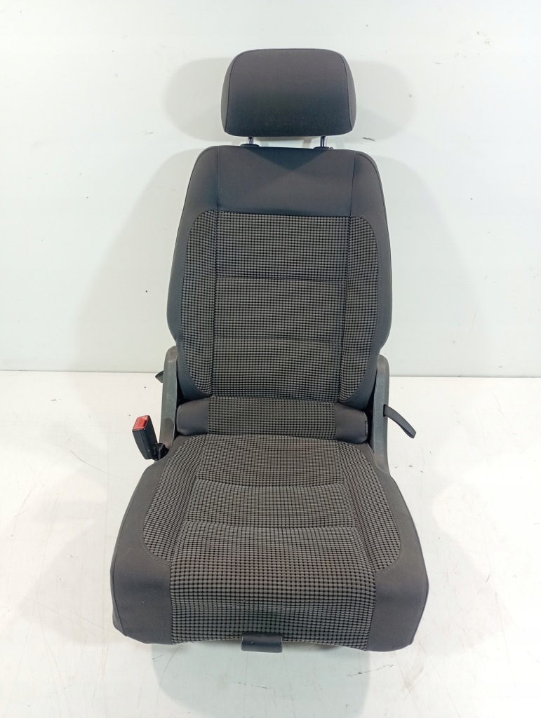 Купить Vw touran 1 i 03-09 сиденье средний ряд
