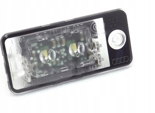 фото №1, Оригінальна лампа led номерного знака реєстраційний права оригінальний номер audi