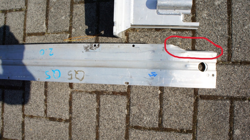 Ремінь передній підсилювач балка audi q5 8r0 Доставка