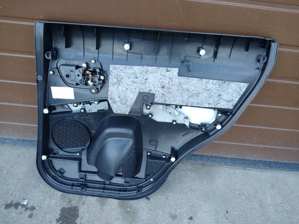 фото №6, Обшивка двері лівий задня mitsubishi outlander 06-