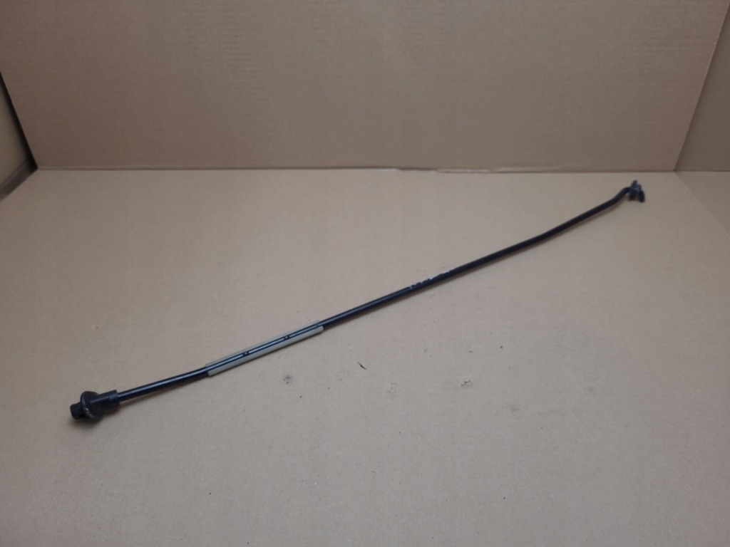 Купить Стержень опора капот toyota prius plus zvw40 2012