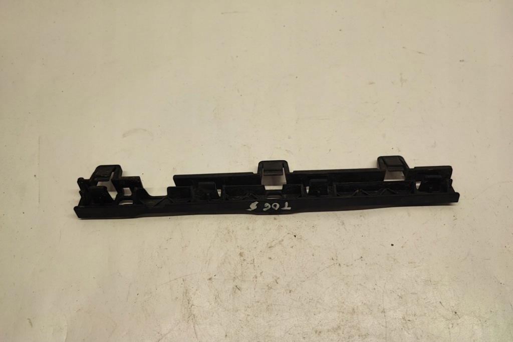 фото №11, Передние левая кронштейн порог bmw 5 gran turismo f07 7201253 3.0l