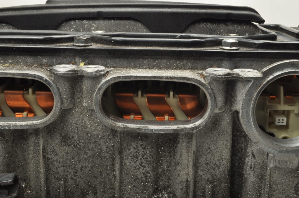 Купити Toyota prius 3 1.8 гібрид блок запалювання конвертер g9200-47230