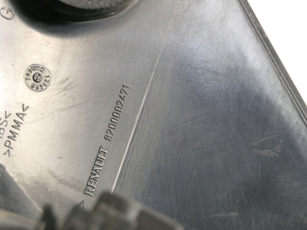 фото №9, Лампа задня w крила задня лівий задня ліва renault laguna ii 02-05r. kombi