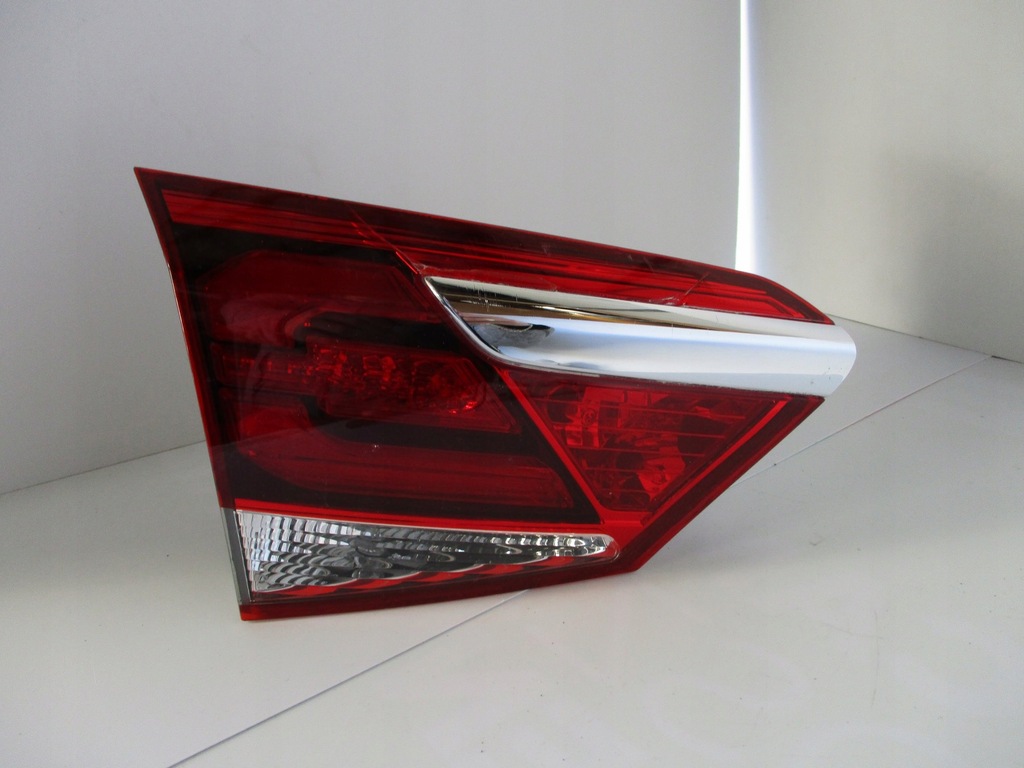 фото №1, Лампа левая задняя w крышка hyundai i40 kombi lift led