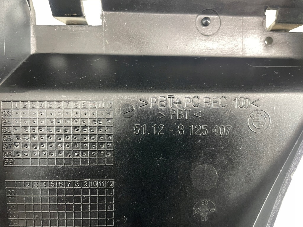 Купити Bmw 7 e38 кронштейн напрямна кронштейн бампера задня лівий 51128125407