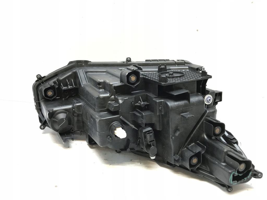 фото №12, Лампа перед передняя левая toyota yaris cross 0d-312