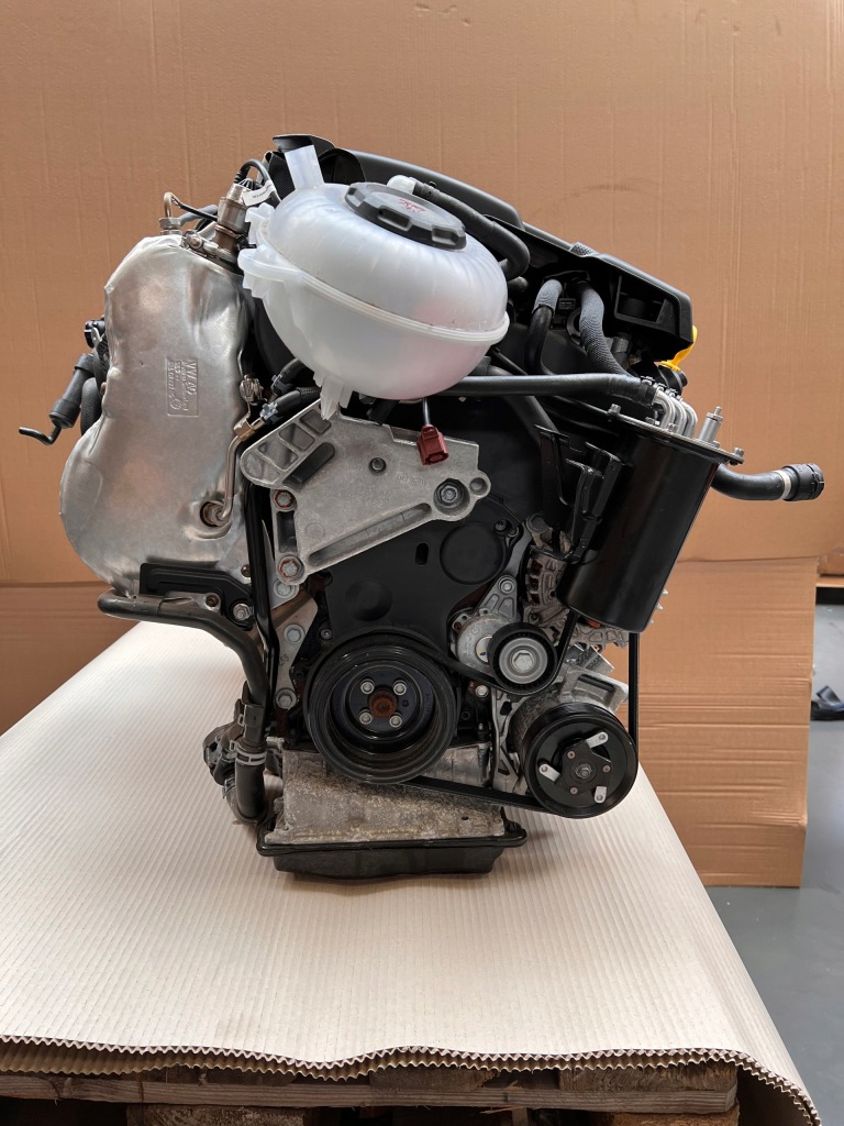 фото №4, Комплект датчиков vw golf vii lift 2.0 tdi