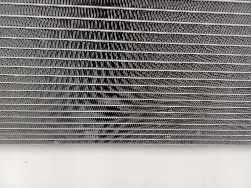 Mercedes vito viano w639 радіатор води оригінал Ціна