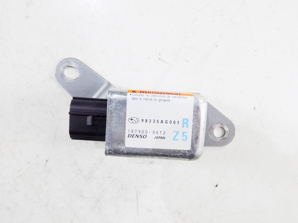 фото №1, Subaru legacy iv 06r датчик подушек модуль правый