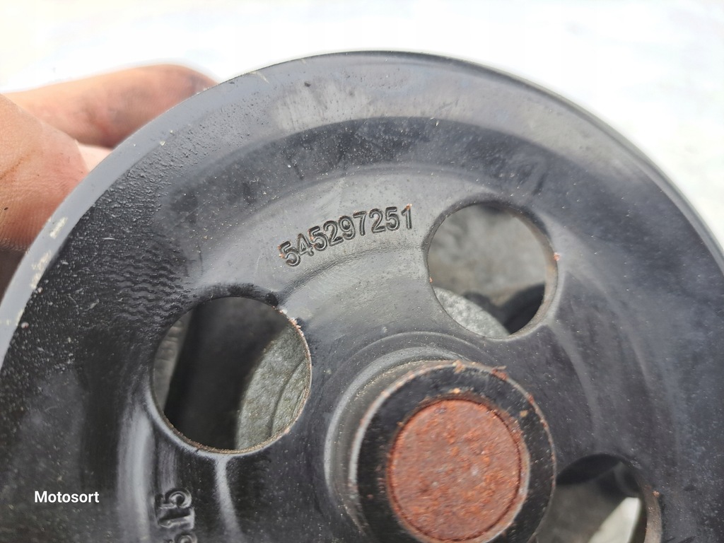 фото №4, Основание насоса насос wody opel 545297251 12641869 12678774