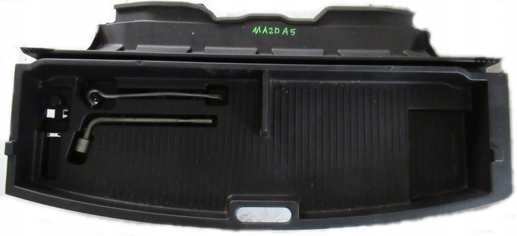 фото №1, Mazda 5 ключ вкладыш багажника