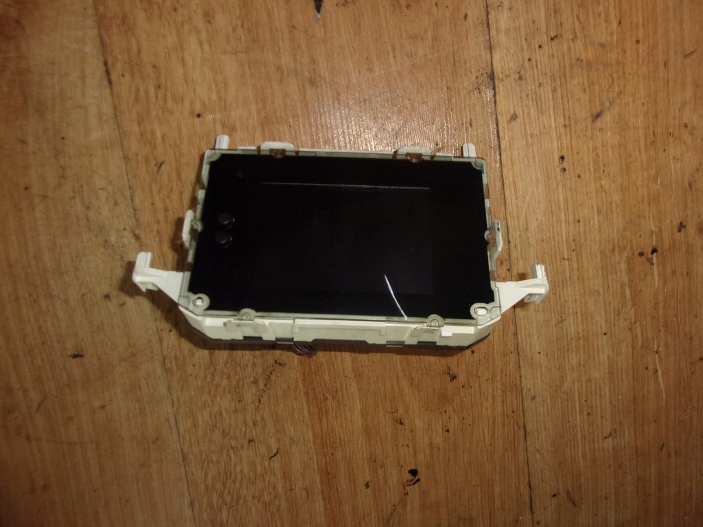 фото №1, Ford fiesta mk7 часы дисплей