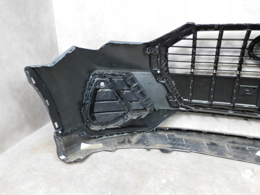 Audi q3 83a s-line бампер перед передній решітка радіатора Ціна