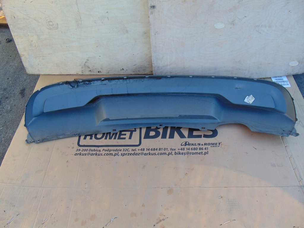 фото №12, Накладка спойлер бампера задня skoda kamiq