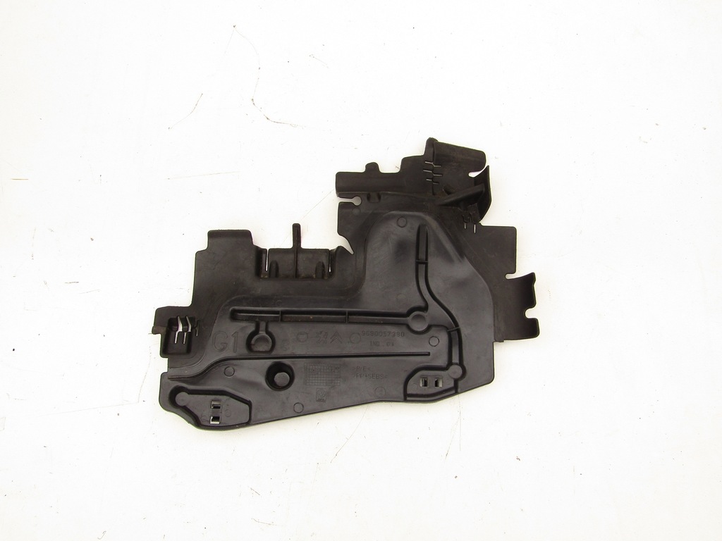 фото №11, Воздуховод воздуха левая правая peugeot 207 r2009