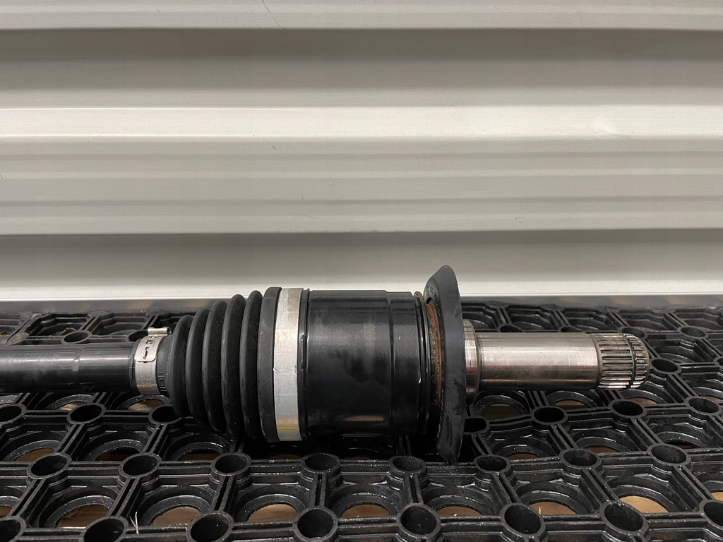 фото №4, Bmw x1 f48 приводной вал задняя 7646867