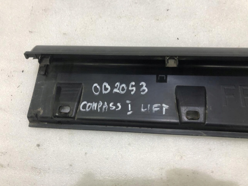 фото №12, Молдинг порог левая 05182573ab jeep compass i lift