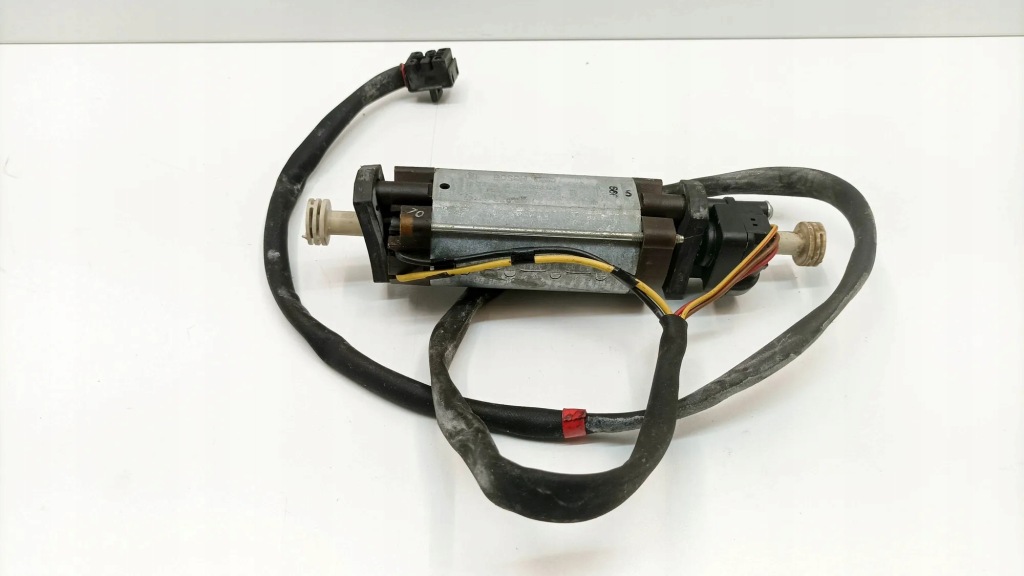Купить Электропроводка сиденье mercedes-benz sl r129 0130008035 17777637 5.0l 235kw
